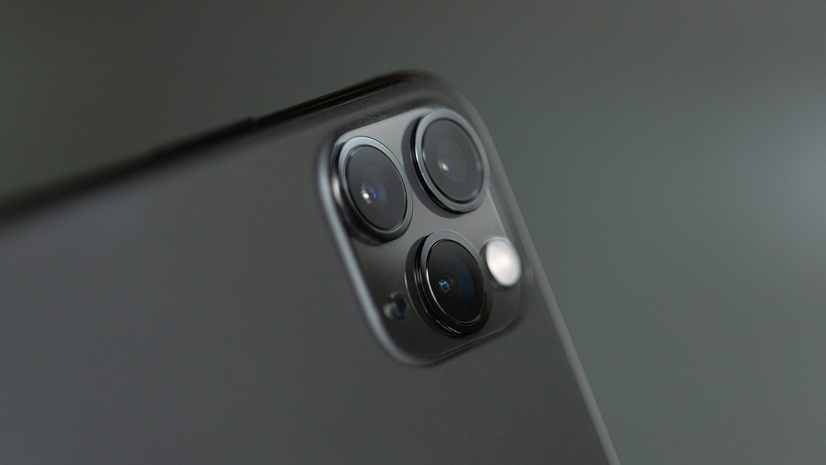 iOS 27.2 Belgesinde 163 CVE; iPhone XS ve XR İçin 18.7.11 Geldi haber görseli