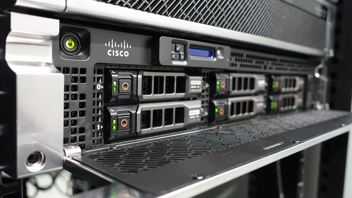 Siber Güvenlik Başkanlığı'ndan Cisco bildirimi: NX-OS, License On-Prem, APIC ve Meraki'de 36 açık haber görseli