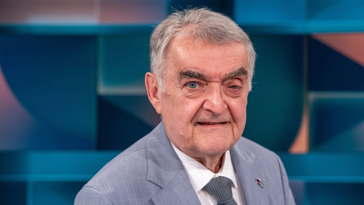 Qilin şüphelisinin iadesini Almanya resmen doğruladı: Reul'e göre 4 bin kurum hedef alındı haber görseli